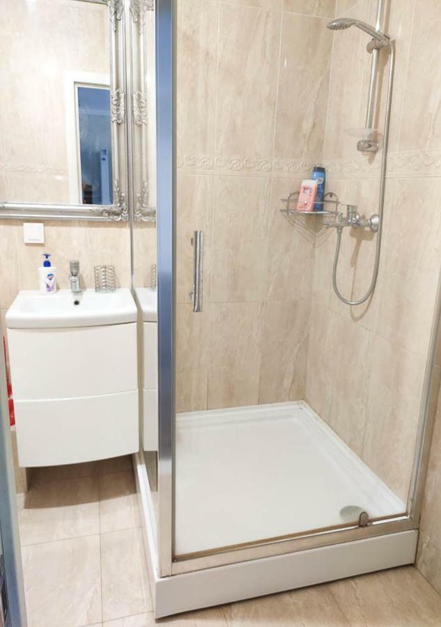 Ferienwohnung Grunvald Lux Kiew Exterior foto